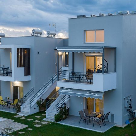 Kleoniki & Irida Residential Complexes Apartment Ofrinion Exterior photo