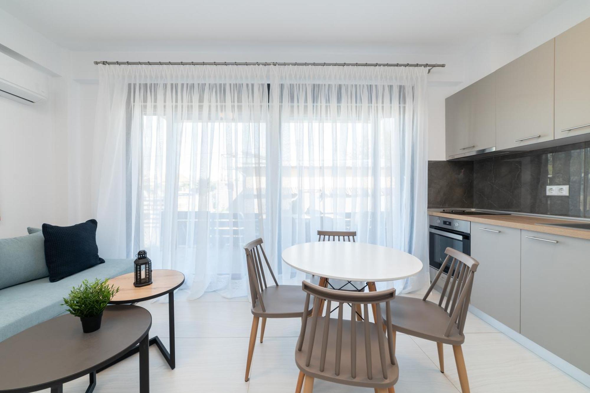 Kleoniki & Irida Residential Complexes Apartment Ofrinion Exterior photo